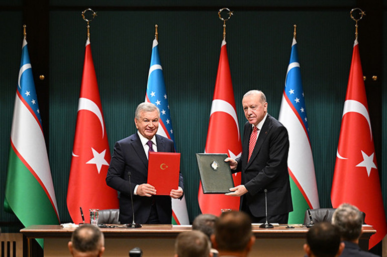 Türkiye ile Özbekistan arasında 5 anlaşma imzalandı