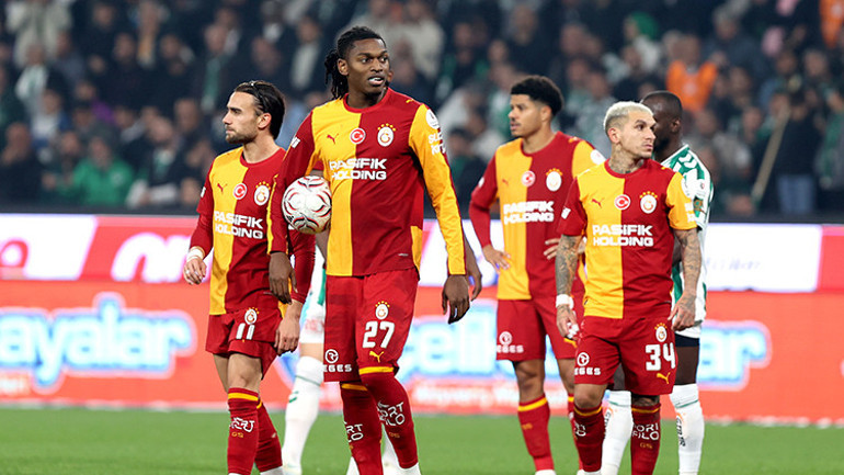 Galatasarayın yıldızı Rafael Leao İtalyan basınında gündem oldu: Sonunda kendisini gösterdi