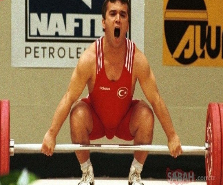 Olimpiyatlarda tadımız kaçabilir! Z kuşağı mı gelenekselciler mi? Boks ve halter için kritik 18 ay... Olimpiyatlarda tadımız kaçabilir! Z kuşağı mı gelenekselciler mi? Boks ve halter için kritik 18 ay...