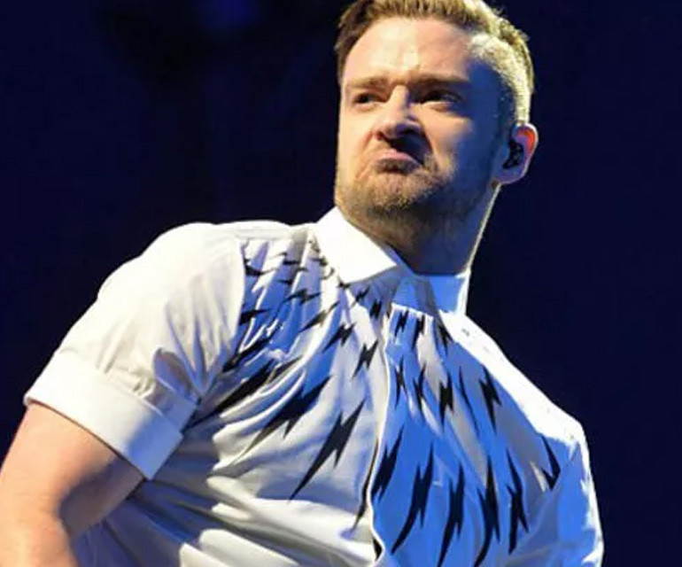 Takıntılı hayran kâbusu... Mektupla başladı ev baskını ile sürüyor! Takıntılı hayran kâbusu... Mektupla başladı ev baskını ile sürüyor!