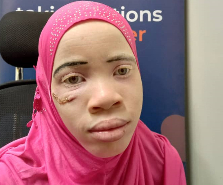 Siyah ülkenin lanetli beyazları! Ve Afrikanın Türk Annesi... Siyah ülkenin lanetli beyazları! Ve Afrikanın Türk Annesi...