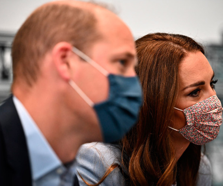 Kraliyetin geleceği onların elinde! Skandaldan da puan topladılar... William ve Kate İngilizlerin gözbebeği...