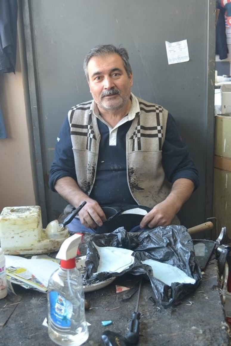Ayakkabı atölyeleri emeklilere kaldı