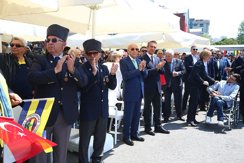 Atatürkün Fenerbahçeyi ziyareti ve kulübün kuruluş yıl dönümü kutlandı