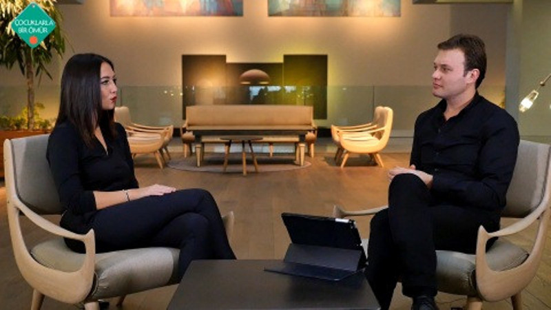 Boşanan anne-baba çocuğuna nasıl davranmalı? | Çocuklarla Bir Ömür