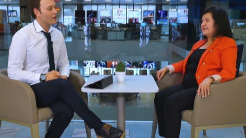 Çocuklara yaşına uygun olmayan yayınları izletmeyin