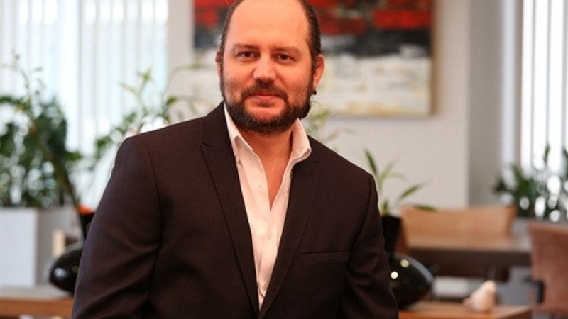 Kornea naklindeki yeni teknikler