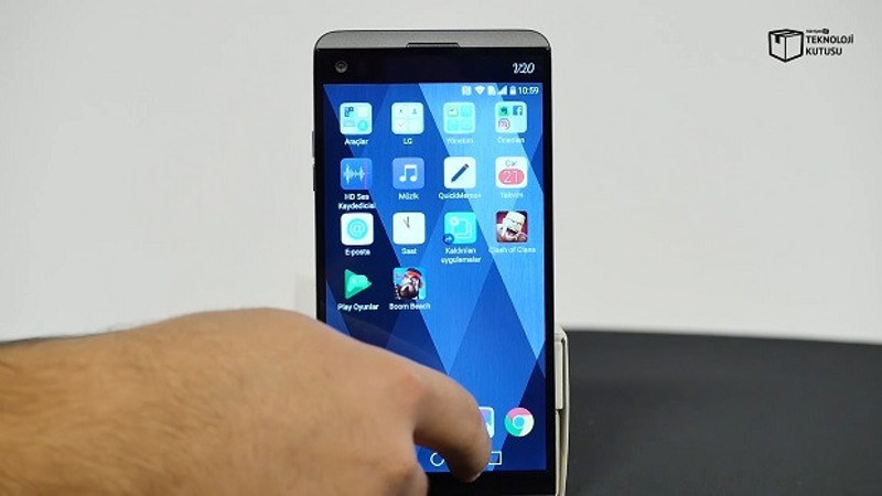 İşte Lg'nin yeni telefonu...