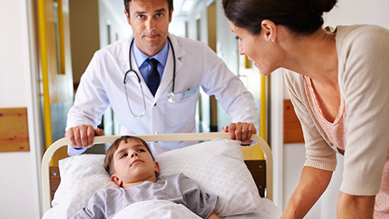 Ameliyat olacak çocuğa nasıl davranılır?