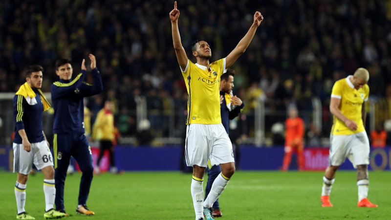 Fenerbahçe uzaktan şut deneyecektir.