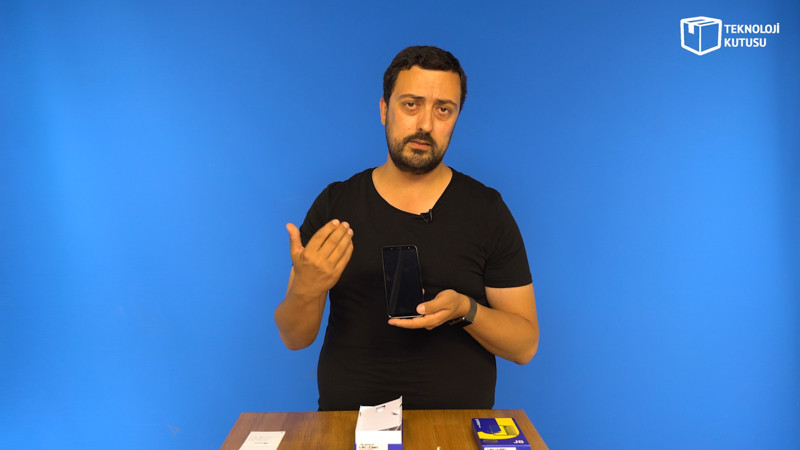 Samsung Galaxy J8 İncelemesi