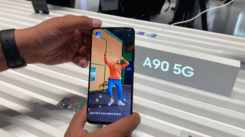 Samsung Galaxy A90'u ilk kez yakından inceledik