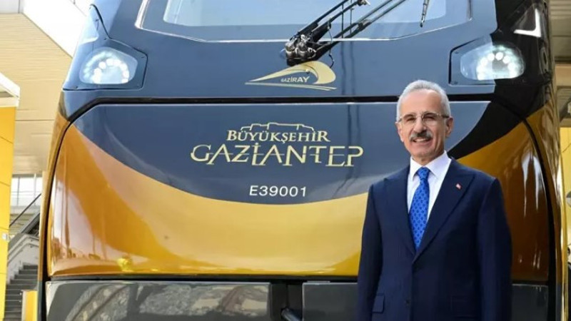 Milli banliyö tren setinin ikincisinin üretimi tamamlandı