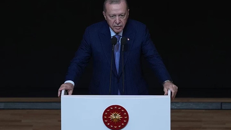Cumhurbaşkanı Erdoğan: Milli değerlerimizi örseletmeyiz