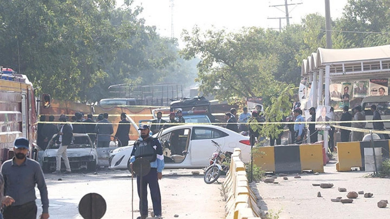 Pakistan'da mahkeme yakınında patlama: Çok sayıda ölü ve yaralı