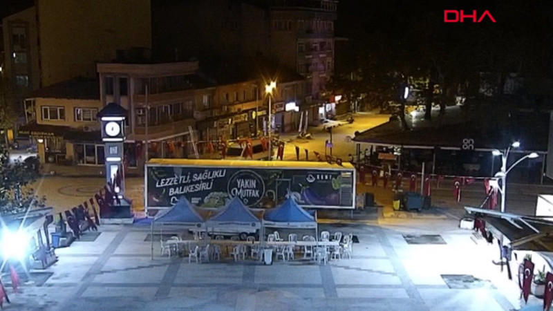 Balıkesir Sındırgı'da art arda 3 deprem meydana geldi