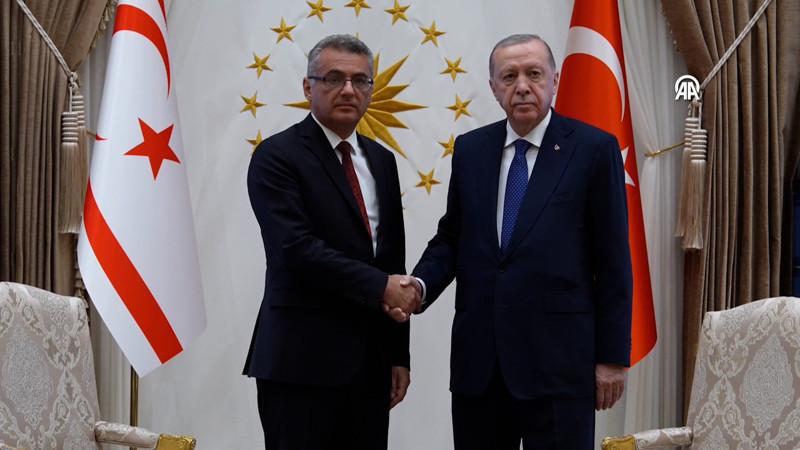 Cumhurbaşkanı Erdoğan, KKTC Cumhurbaşkanı Erhürman ile görüştü