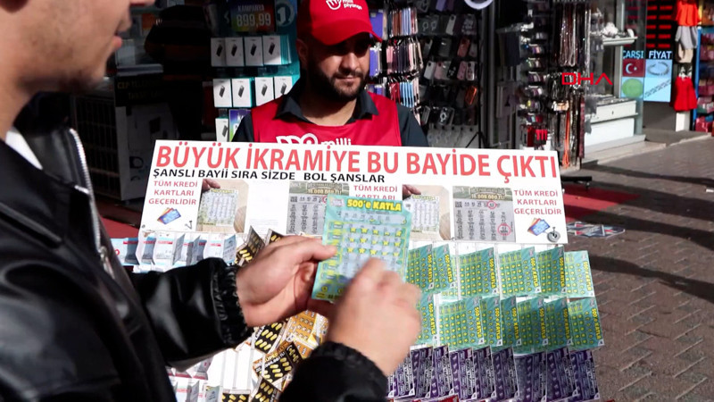 Kadıköy’deki gezici bayiden oynanan Kazı Kazan kartına 40 milyon TL’lik ikramiye çıktı!