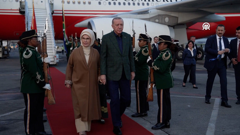 Cumhurbaşkanı Erdoğan, G20 Liderler Zirvesi için Güney Afrika'ya geldi