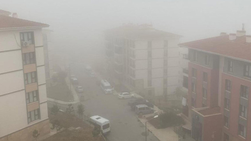 Elazığ’ın yüksek kesimlerde sis etkili oldu
