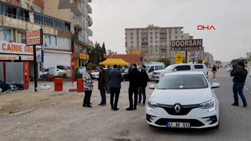 Mardin'de anne, baba ve 5 yaşındaki kızları, başlarından vurulmuş halde ölü bulundu