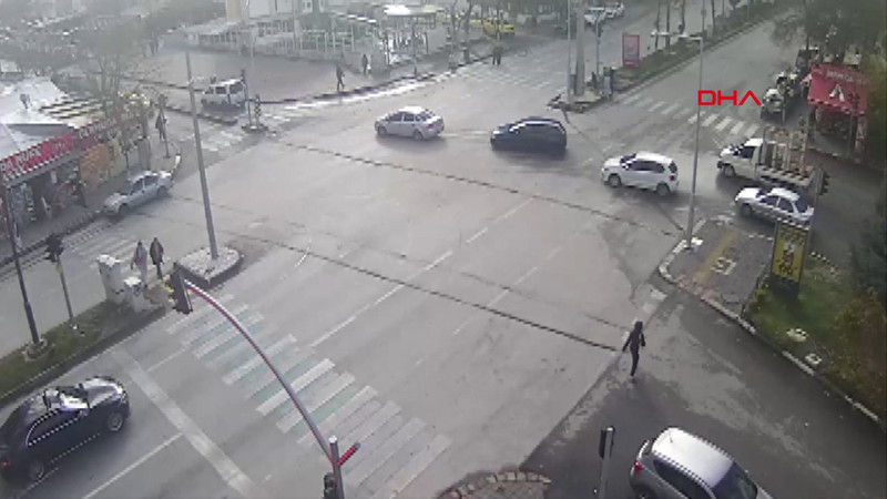 Kütahya'da 4 büyüklüğünde deprem