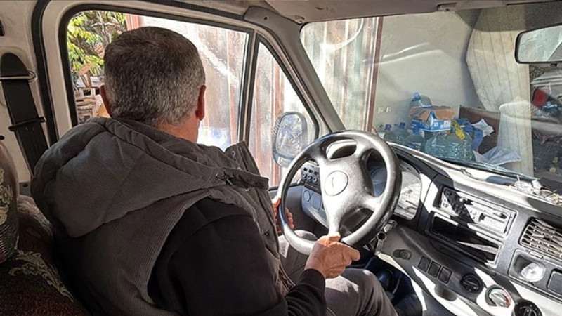 Kestiği cezayı şehit babasına iade etti