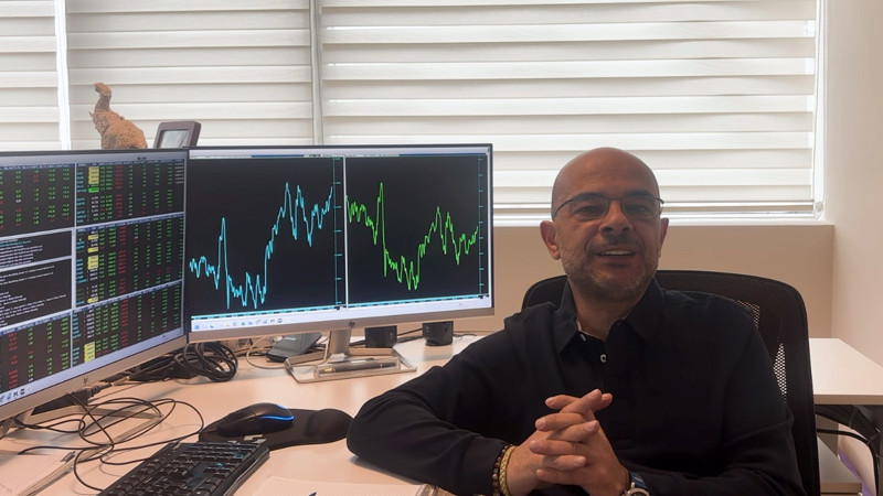 Borsa tepe adresini arıyor