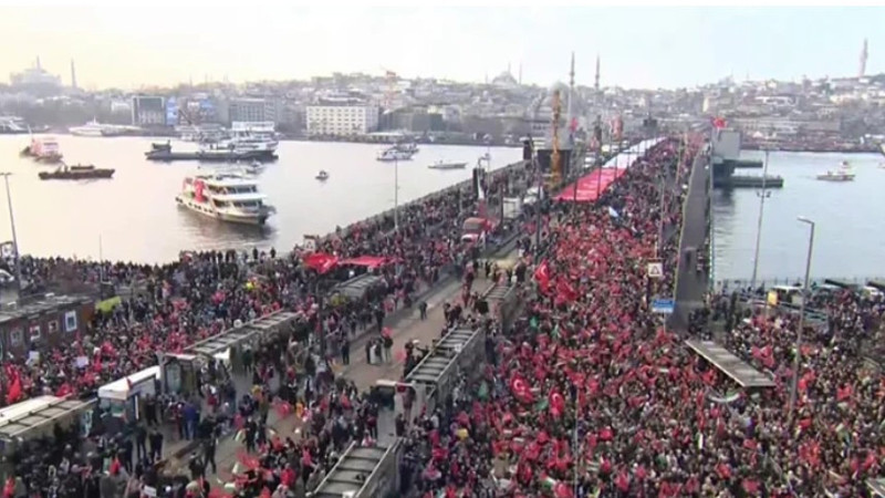 Galata Köprüsü'nde 1 Ocak'ta düzenlenecek Filistin eylemi için ortak çağrı