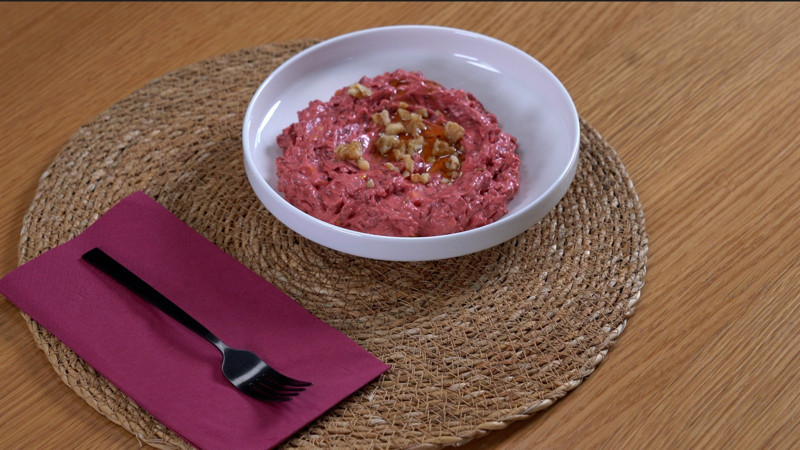 Yoğurtlu pancar mezesi