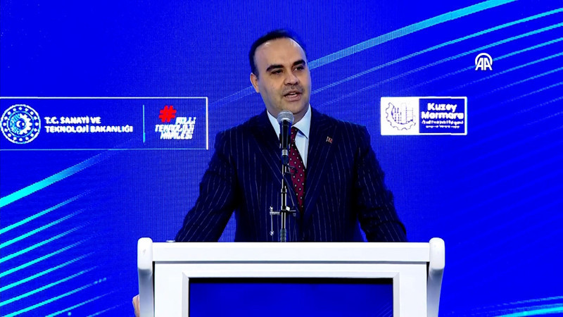 Bakan Kacır: 13 ilde 59 bin hektar büyüklüğünde 16 yeni sanayi yatırım alanı oluşturduk