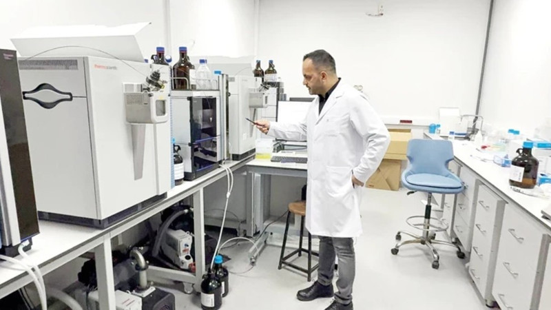 Adli Tıp Kurumu Kimya İhtisas Dairesi’ne girdik... Uyuşturucunun parmak izi burada