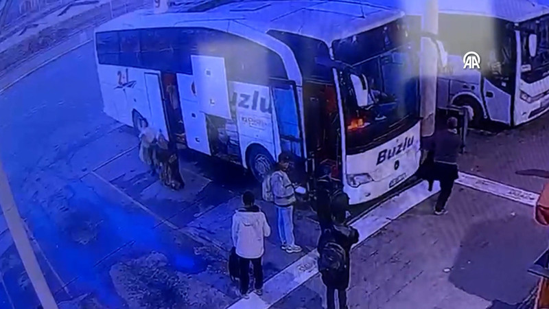 Antalya'da devrilen yolcu otobüsünün Isparta Otogarı’ndaki görüntüleri ortaya çıktı