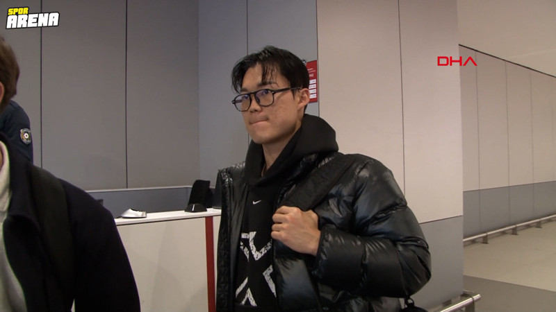 Beşiktaş transferi KAP'a bildirdi: Hyeon-gyu Oh, İstanbul'a geldi!