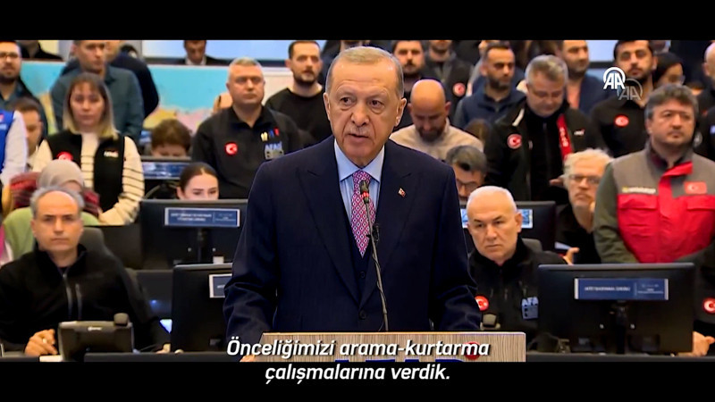 Cumhurbaşkanı Erdoğan 6 Şubat depremlerinde hayatını kaybedenleri andı