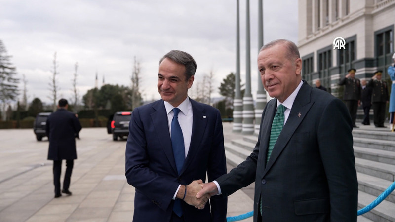 Cumhurbaşkanı Erdoğan, Yunanistan Başbakanı Miçotakis'i kabul etti