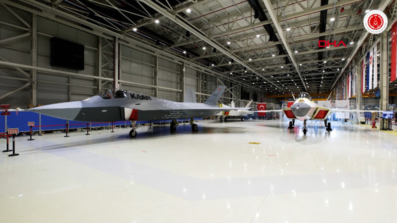 Haluk Görgün, KAAN hangarını ziyaret etti