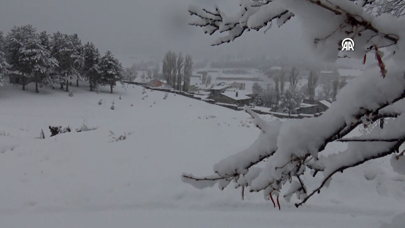 Kars’ta kar yağışı etkili oldu