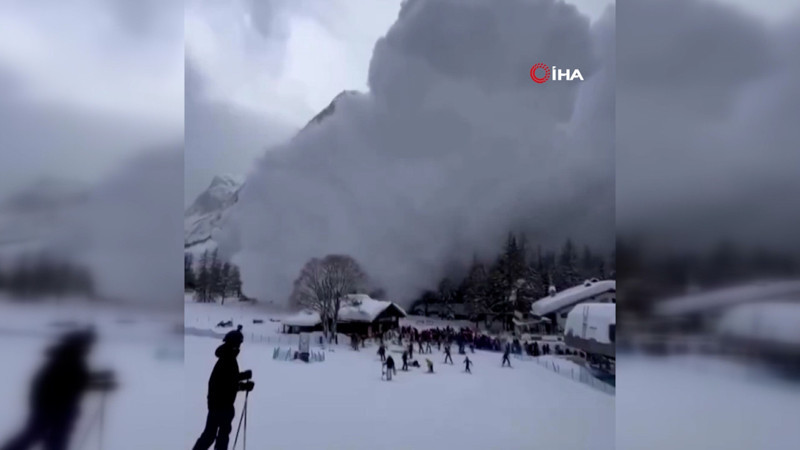 İtalya'da kayak merkezinde çığ düşme anı kamerada! 2 ölü
