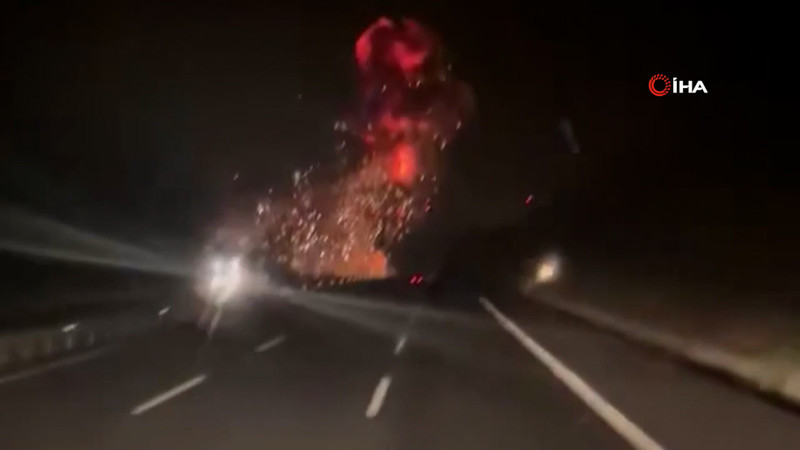 Balıkesir'de F-16 savaş uçağının düşme anı ortaya çıktı