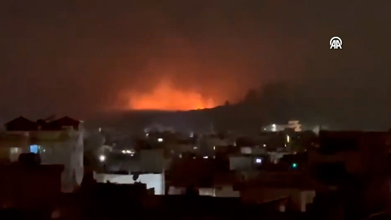 Pakistan, Afganistan'a savaş ilan etti