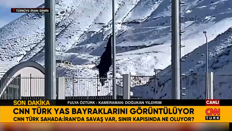 İran'da yas bayrakları