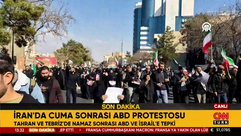 İran'da Cuma sonrası ABD protestosu