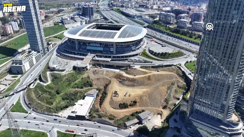 Galatasaray'a 700 milyon dolarlık dev gelir!