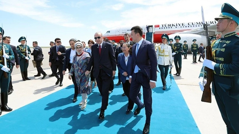 Cumhurbaşkanı Erdoğan Türkistan'da