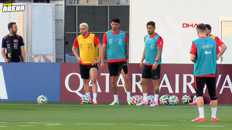 A Milli Futbol Takımı, Arizona'daki ilk idmanını taraftar eşliğinde yaptı