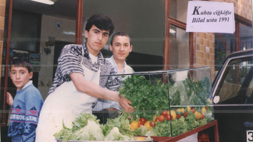 Kapı kapı çiğköfte sattı 310 bayiye ulaştı