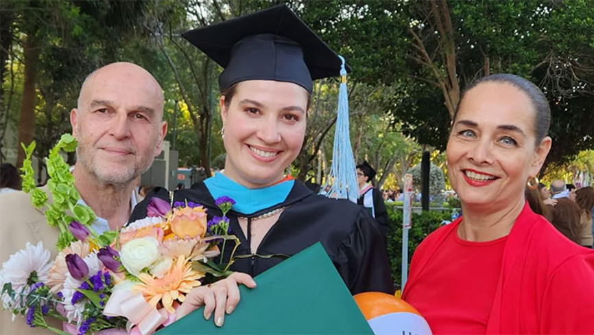 Neşe Erberkin kızı psikoloji diploması aldı