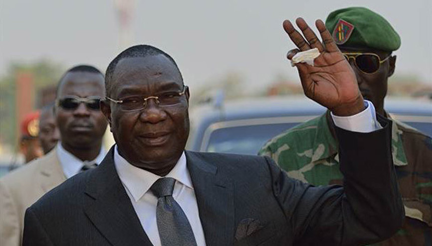 İsyancı cumhurbaşkanı pes etti