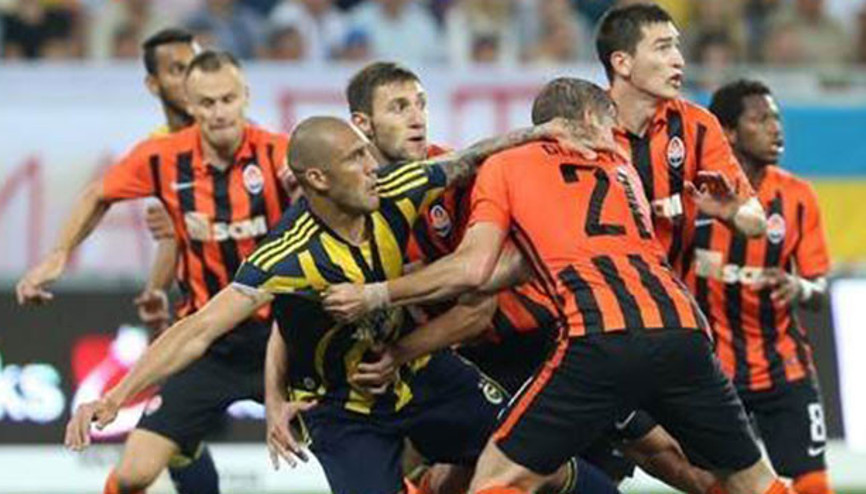 Bir aceminin şovu uğruna...